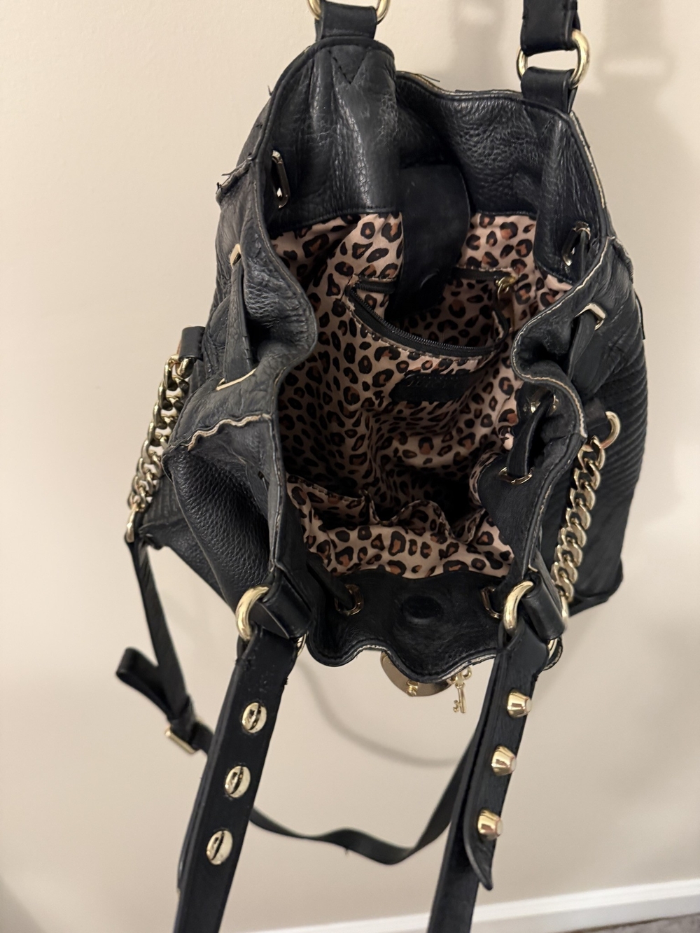 Authentic Juicy Couture Leather Bag - Picture 3 of 4